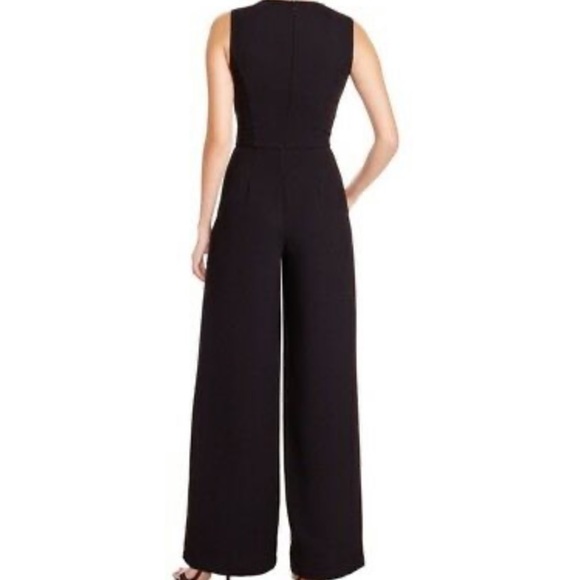 🖤 Vince Double-V Solid Jumpsuit Black - Picture 5 of 8